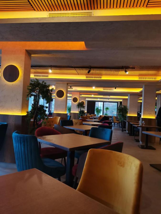 Kopaonik Apartmani Nr Luaran gambar