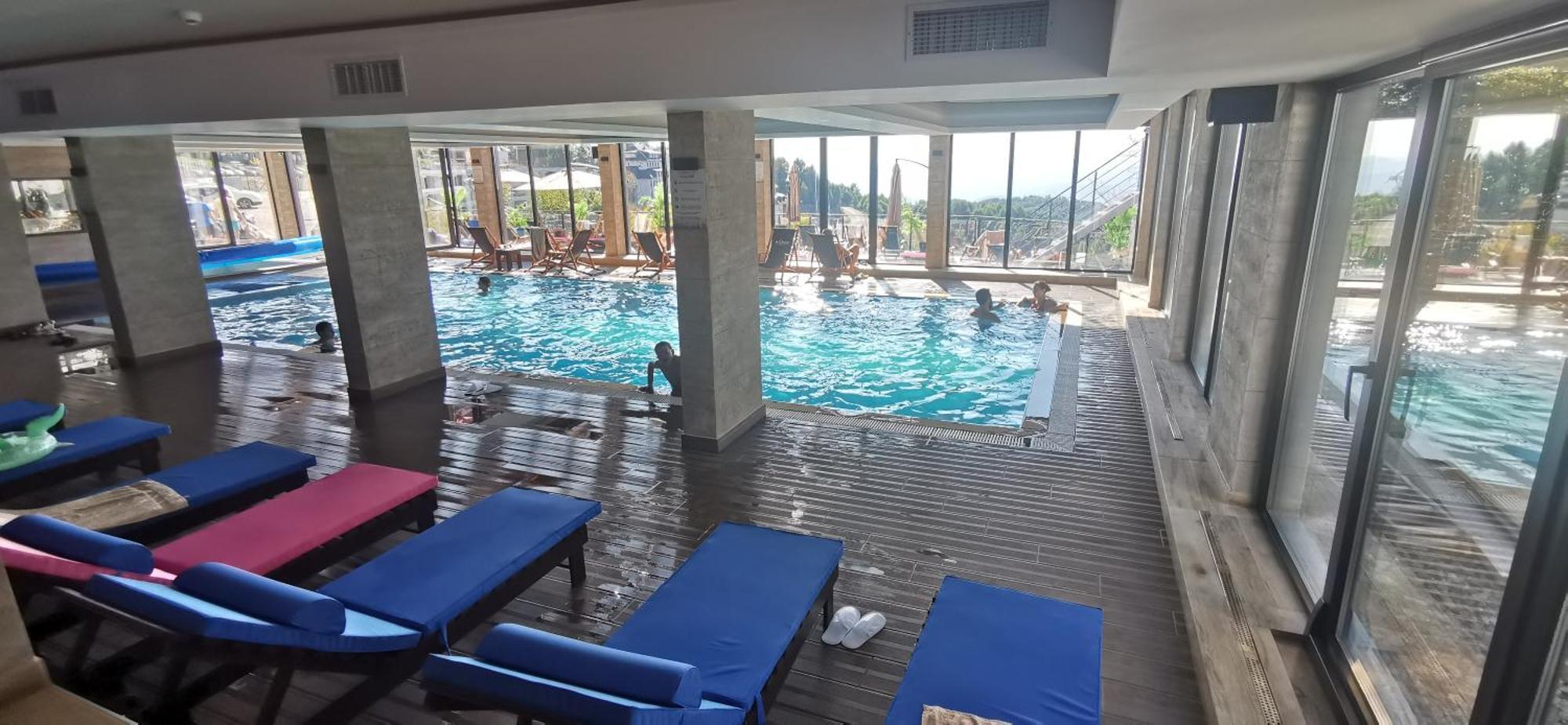 Kopaonik Apartmani Nr Luaran gambar